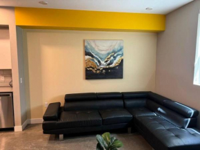 Spacious and Modern 3 bedroom 2 unit